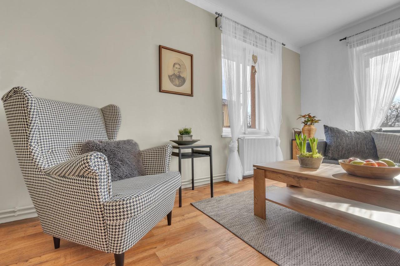 Apartman U Javorky Lázně Bělohrad Екстериор снимка
